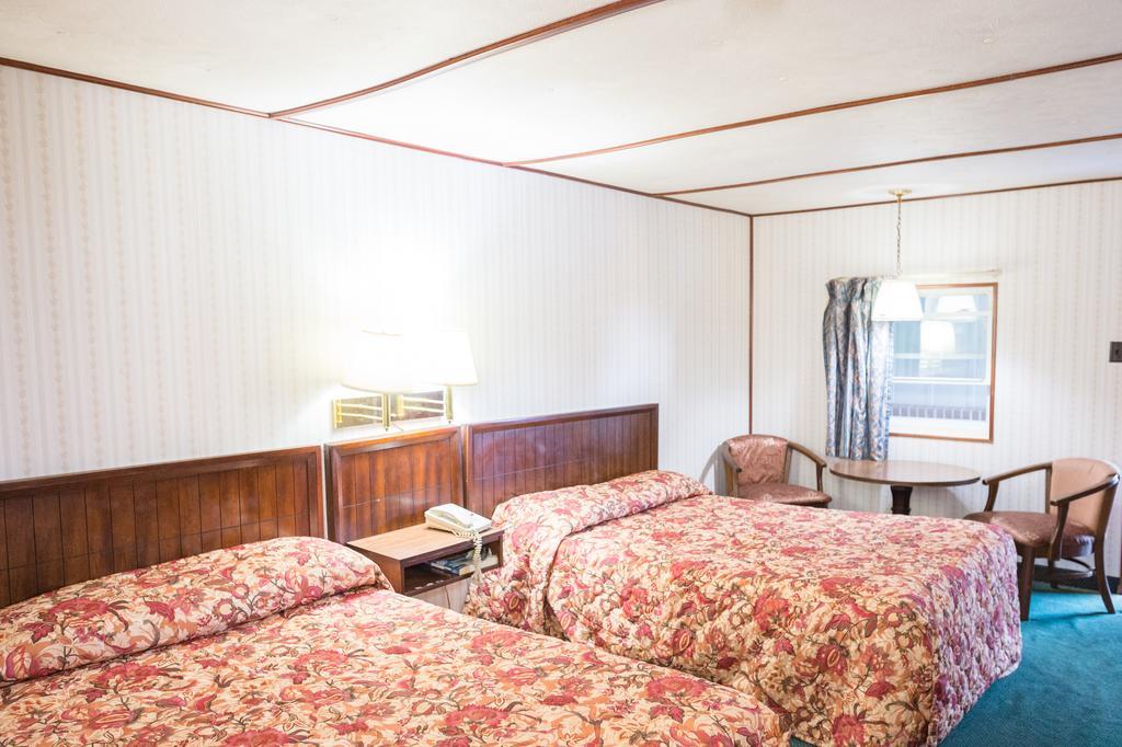 Dutch Treat Motel Ronks Kültér fotó